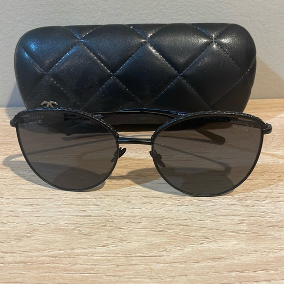 Chanel Metal Crystal Polarized Sunglasses - Picture 1 of 4